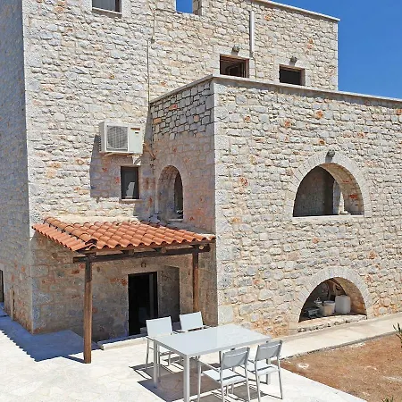 Σπίτι διακοπών Anaroussa Diros *