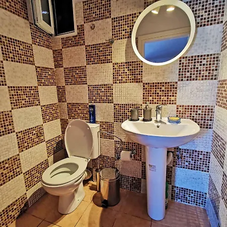 Anaroussa Diros 度假居 阿里奥波利斯